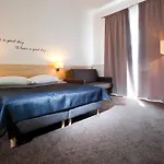 Borgata לינה וארוחת בוקר 4*