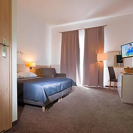 לינה וארוחת בוקר Borgata 4*